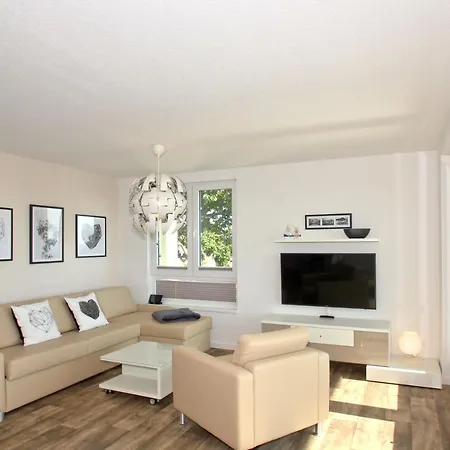 דירה Mit Meerblick Und Balkon, Gratis Nutzung Vom Ahoi Erlebnisbad Und Sauna In Sellin - Meeresblick 64